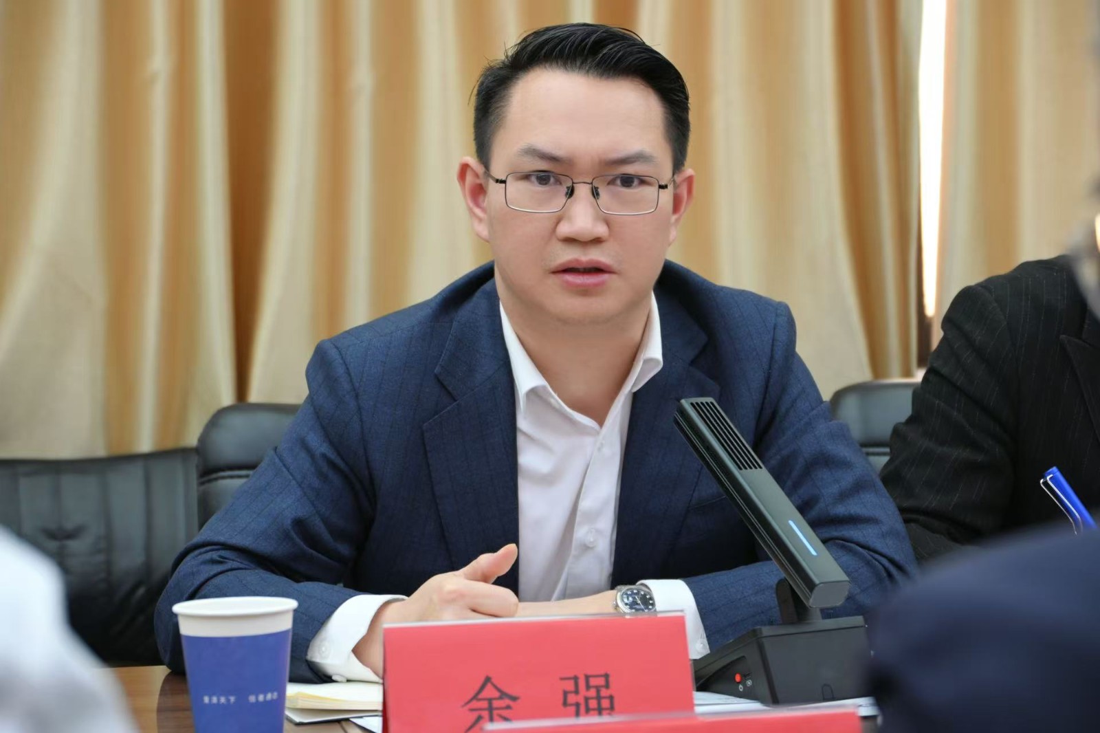 党委书记徐宝春同志率队前往爱尔信教育集团访企拓岗 第 6 张