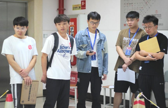 云经管学子登上《人民日报》!还成功上岸省考公务员! 第 11 张 云经管学子登上《人民日报》!还成功上岸省考公务员! 第 11 张