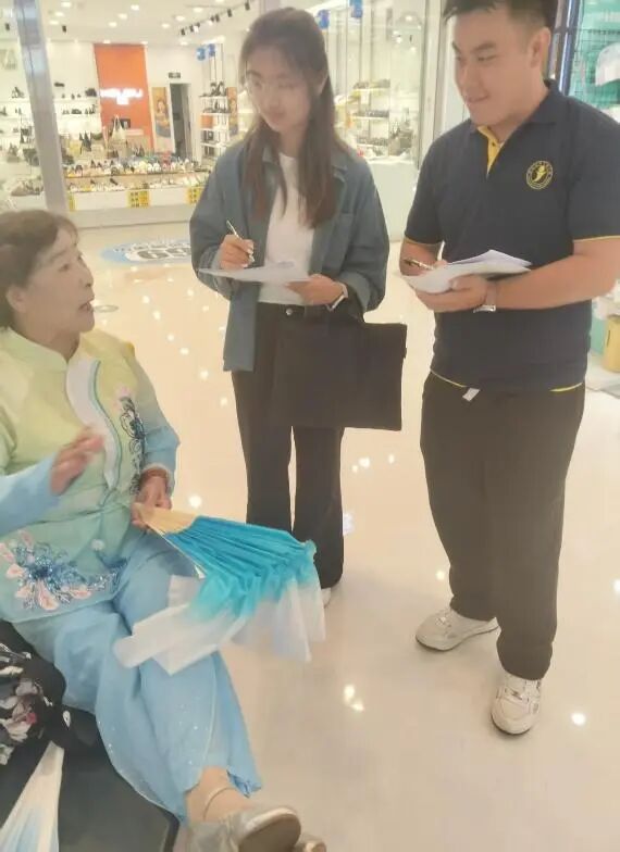 暑期社会实践｜财会金融学院“活力社区筑梦实践队”线上线下齐发力，问卷调研探需求 第 4 张