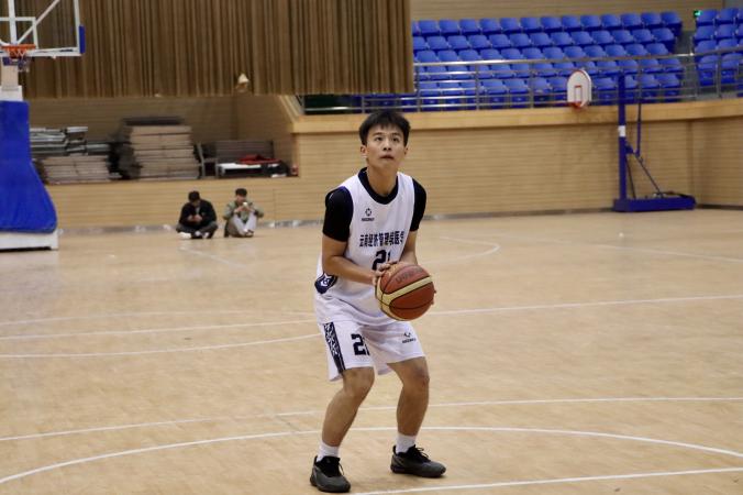 热血逐光，“篮”不住的青春！医学院篮球赛总决赛燃动校园 第 6 张