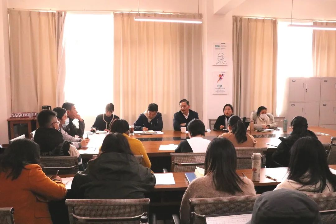 9ec81771591fcc7dd4bf551cdf74099e.jpg 9ec81771591fcc7dd4bf551cdf74099e.jpg