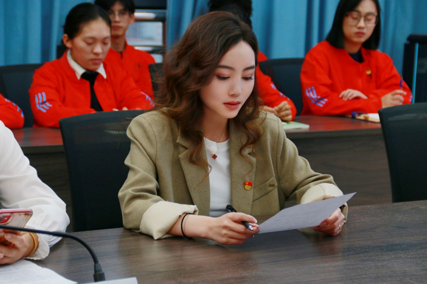 【创美艺传】学院2025年“青马工程”培训班开班仪式暨第一课顺利举行 第 4 张 【创美艺传】学院2025年“青马工程”培训班开班仪式暨第一课顺利举行 第 4 张